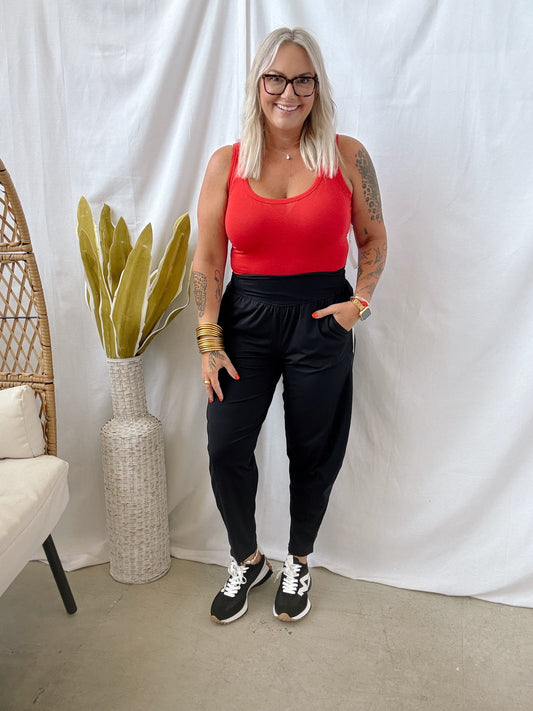 Black Venice Flow Barrel Pants