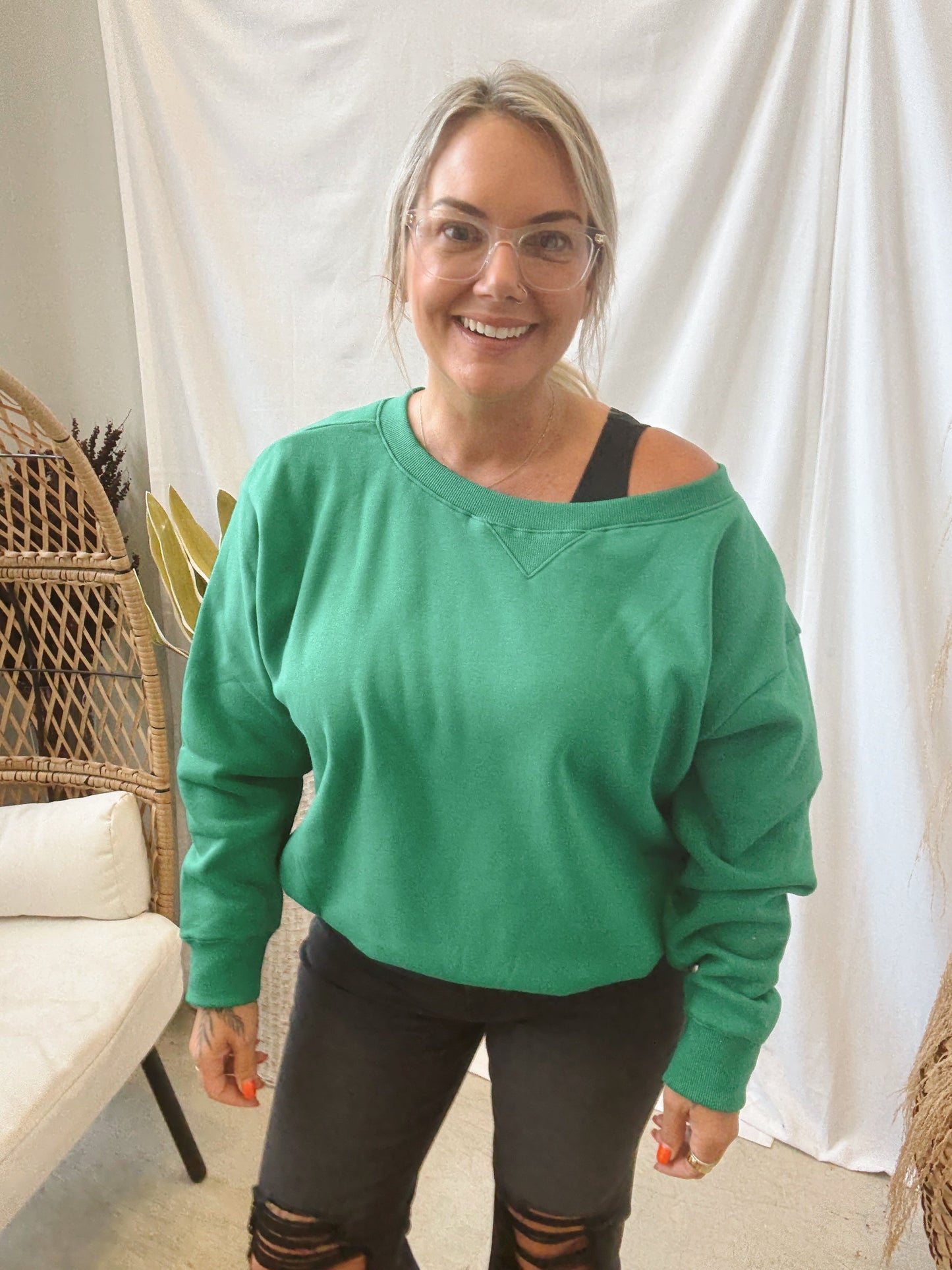 Kelly Green Boat Neck Sweatshirt